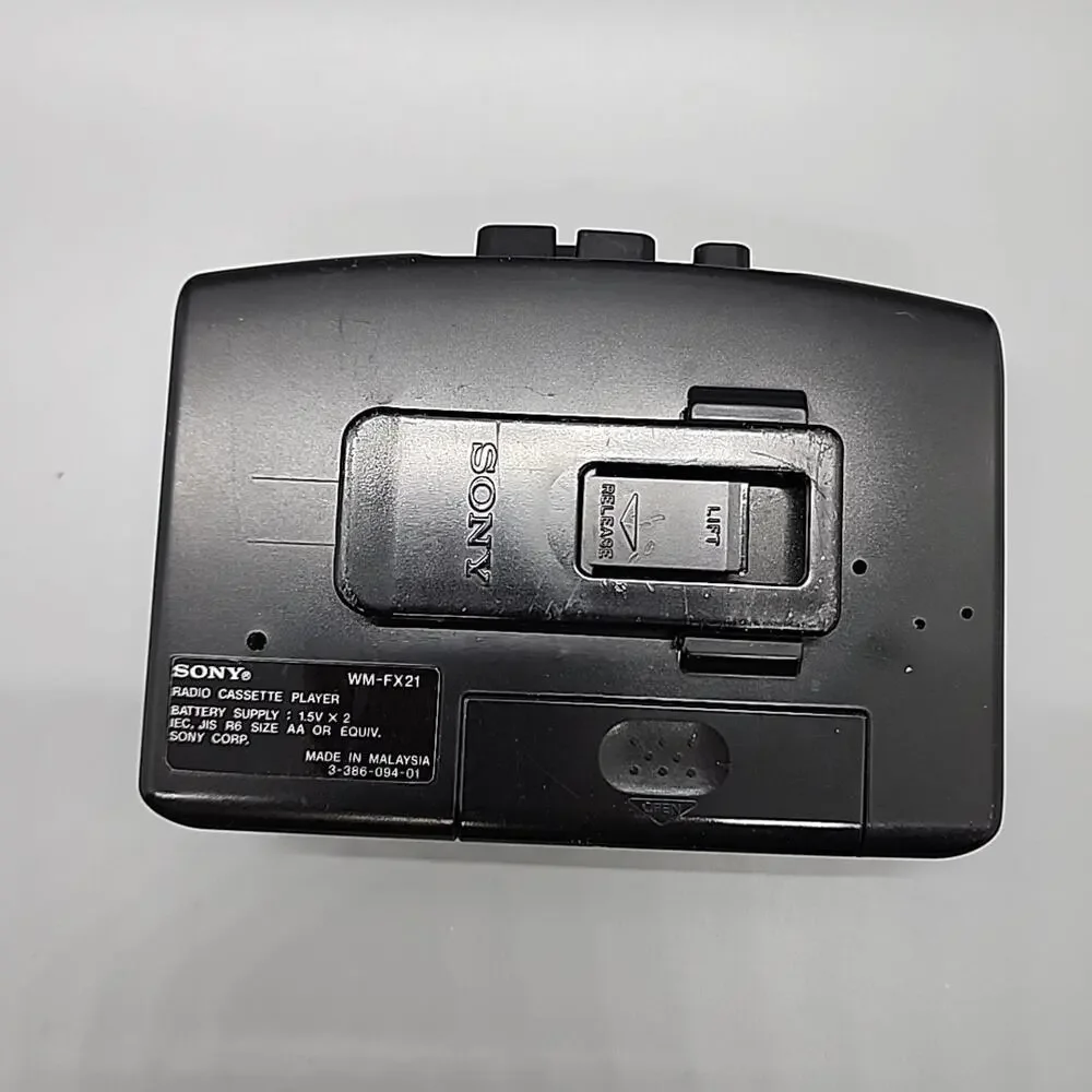 PARTS ONLY‎ Sony Walkman WM-FX21 FM/AM Cassette Player Radio Works